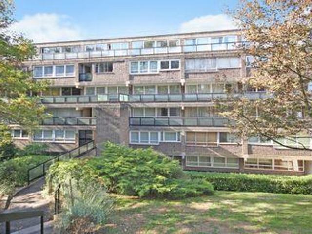 House for sale in Richmond Hill, Deepcut