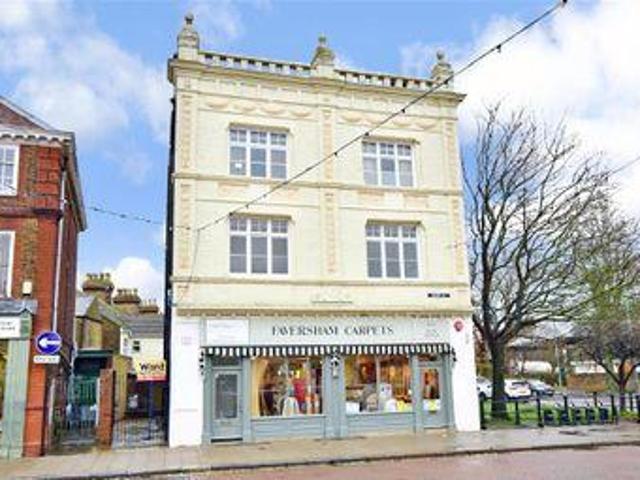 House for sale in Oad Street, Kent