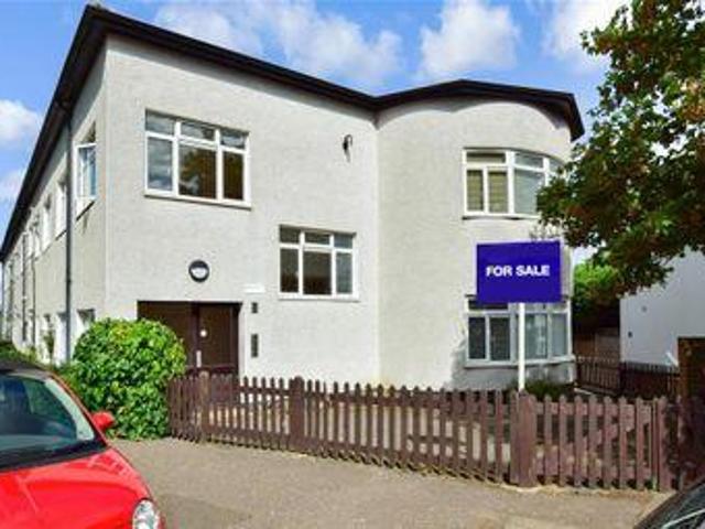 House for sale in Epping