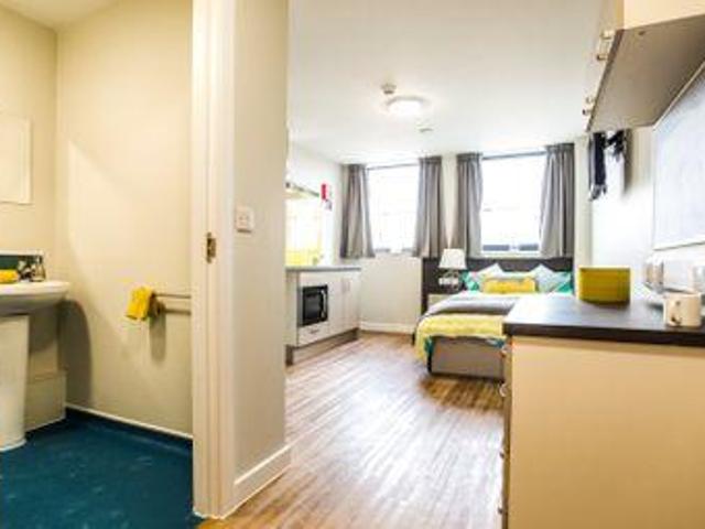 House for sale in Sheffield, South Yorkshire