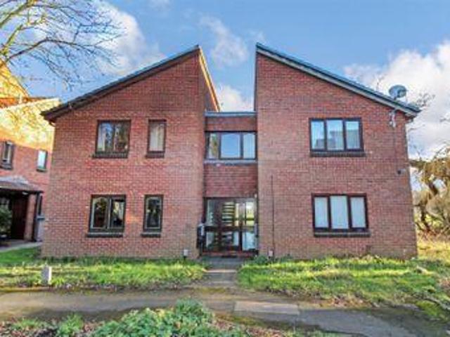 House for sale in Green Close, Warwickshire