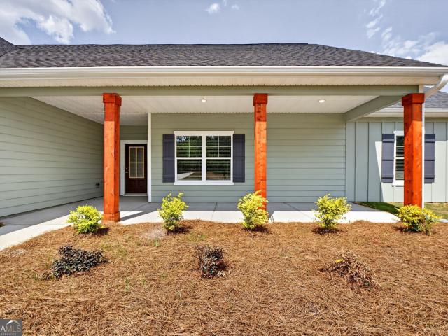 House for sale in Williamson, Georgia