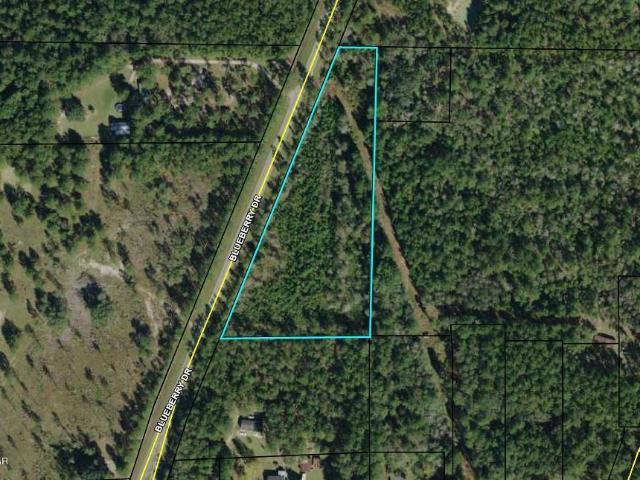 House for sale in Sneads, Florida