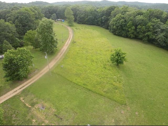 Land for sale in Decaturville, West Tennessee