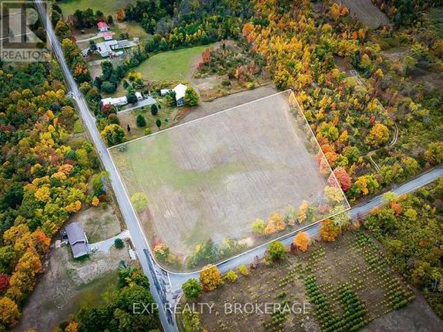 Land for sale in South Frontenac, Ontario
