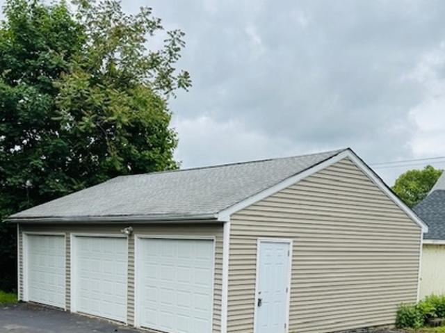 Apartment for rent in Manchester, Connecticut