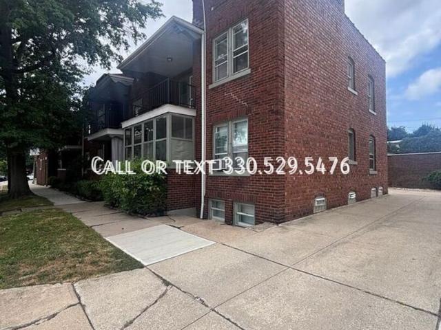 Apartment for rent in Lakewood, Ohio