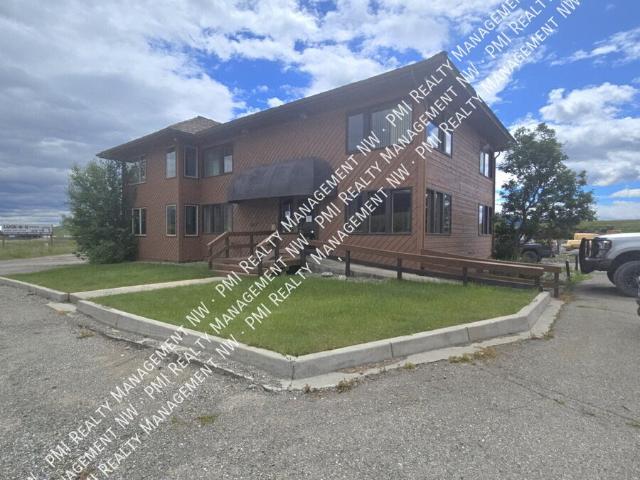Apartment for rent in Eureka, Montana