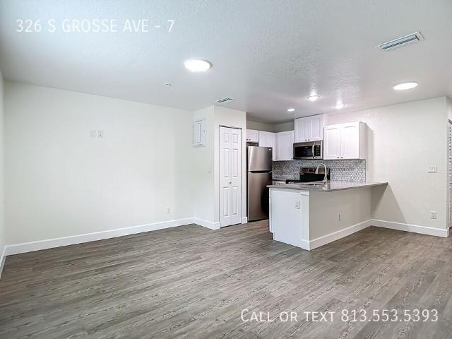 Apartment for rent in Tarpon Springs, Florida