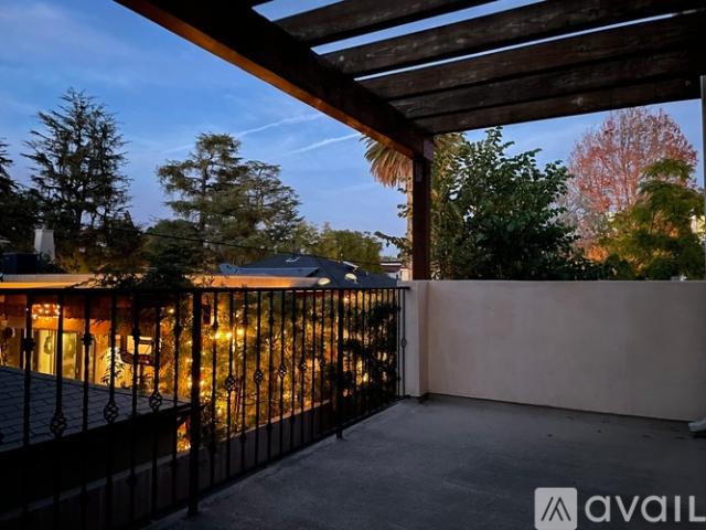 Apartment for rent in Canoga Park, California