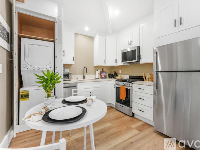 Apartment for rent in Burbank, California