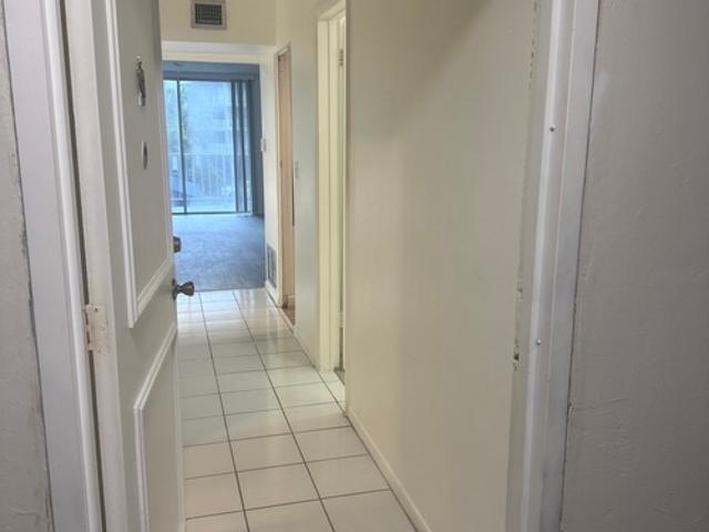 Apartment for rent in North Miami, Florida