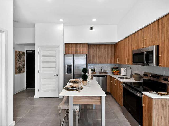 Apartment for rent in Hollywood, Florida