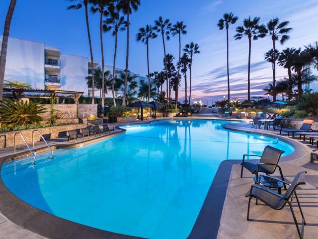 Apartment for rent in Redondo Beach, California