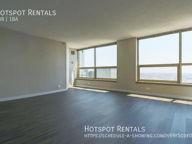 Apartment for rent in West Loop Gate, Chicago