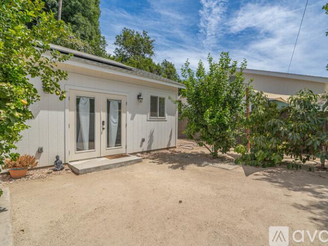 Apartment for rent in Reseda, Canoga Park