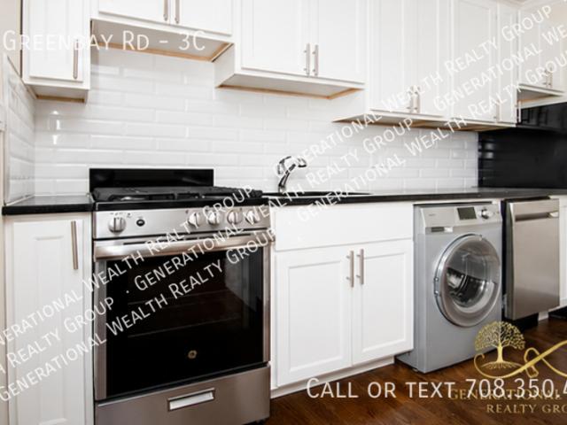 Apartment for rent in Winnetka, Illinois