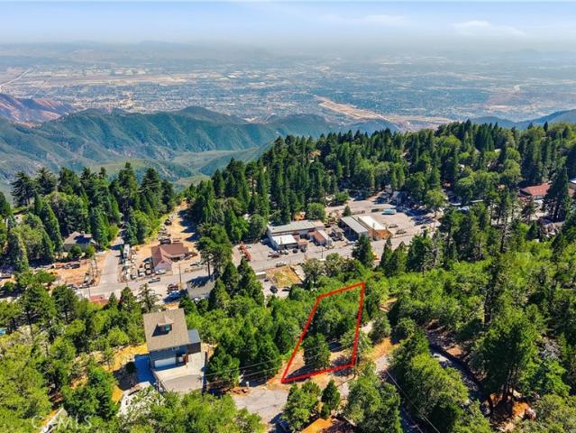 Land for sale in Rimforest, California