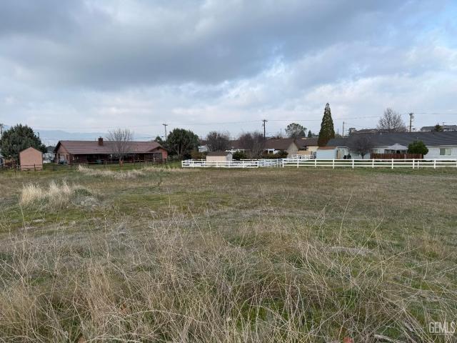 Land for sale in Tehachapi, California