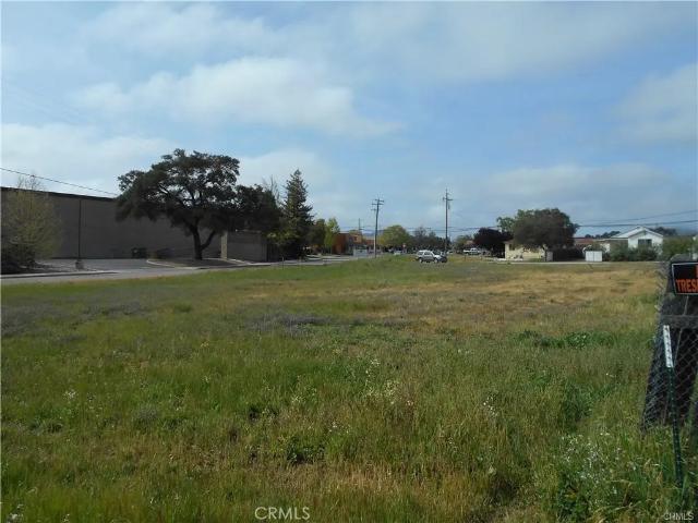 Land for sale in Atascadero, California
