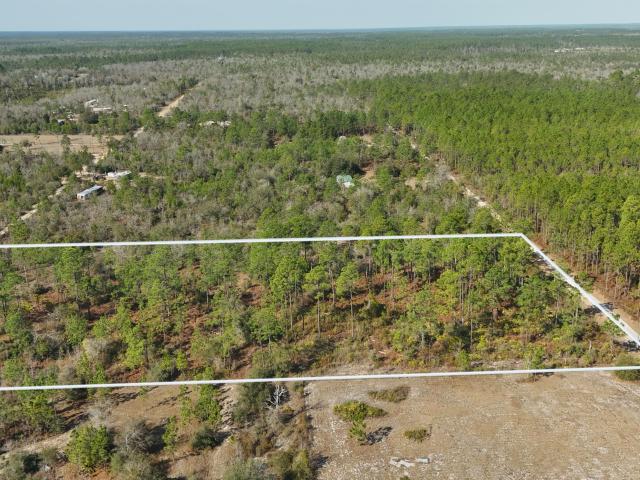 House for sale in Altha, Florida