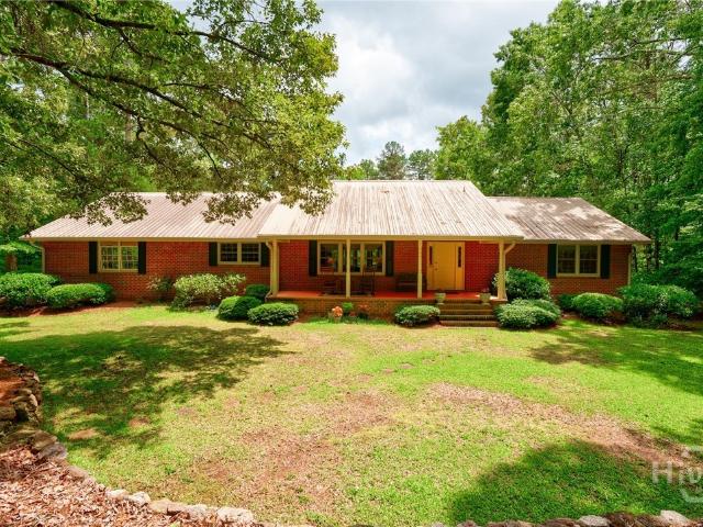 House for sale in Comer, Georgia