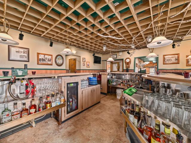 Commercial for sale in Cudahy, Wisconsin