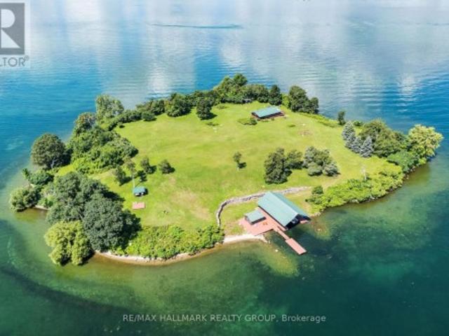 House for sale in Ontario