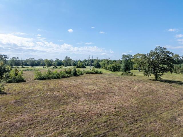 Land for sale in Bagwell, Texas
