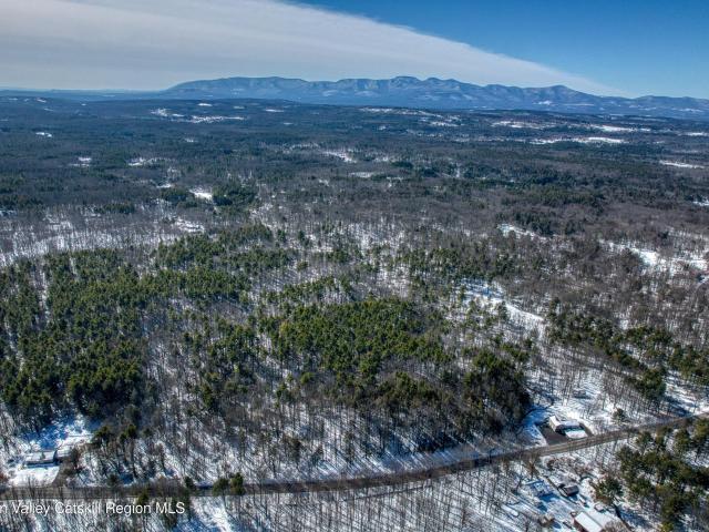 Land for sale in Hannacroix, New York