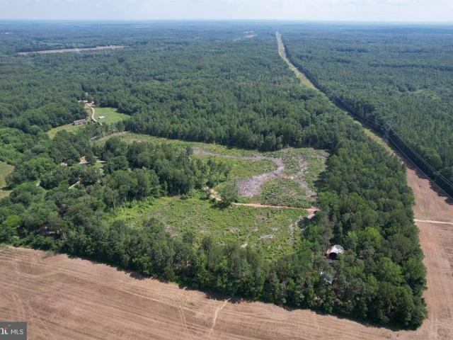 Land for sale in Woodford Land for sale in Woodford