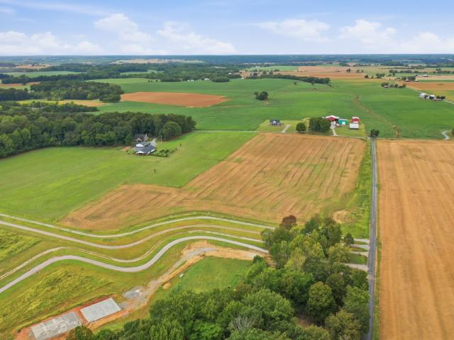 Farm for sale in Springfield, Middle Tennessee