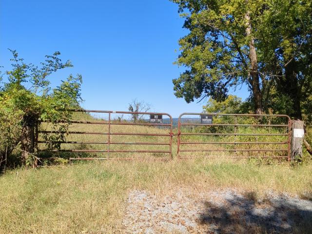 Land for sale in Lockes Mill, Middle Tennessee