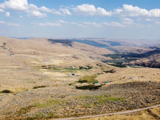Land for sale in Pateros, Washington