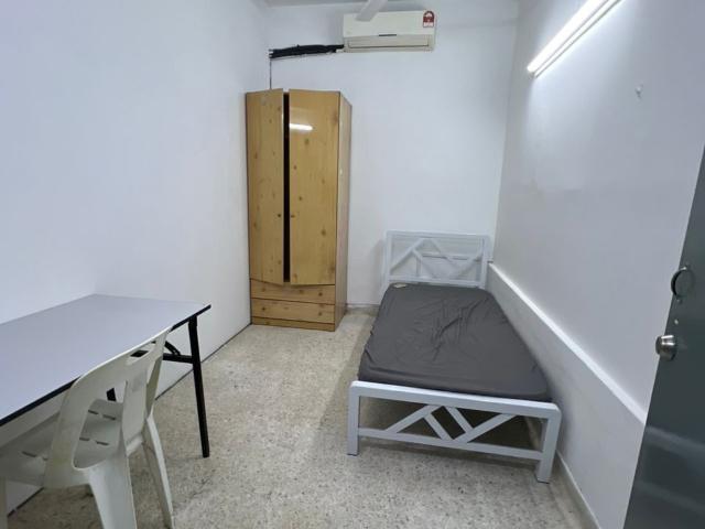 Room for rent in Petaling, Alam Impian