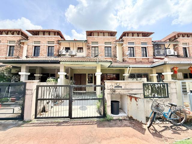 Terraced House for sale in Petaling, Subang Jaya