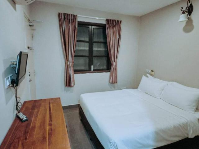 Room for rent in Country Heights Damansara, Kuala Lumpur