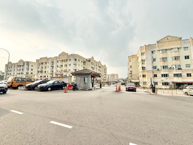 Condominium for sale in Petaling, Alam Impian