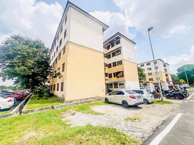 Flat for sale in Port Klang, Selangor