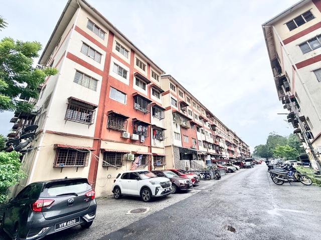 Apartment for sale in Kajang, Langat