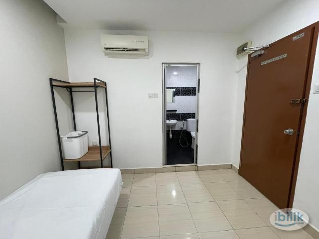 Room for rent in Country Heights Damansara, Kuala Lumpur