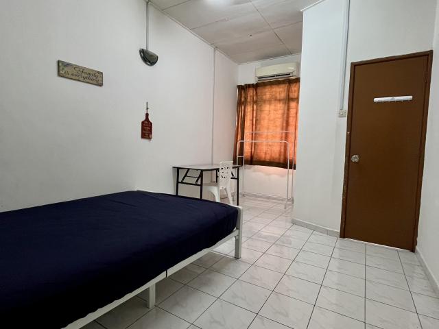 Room for rent in Petaling, Damansara Damai