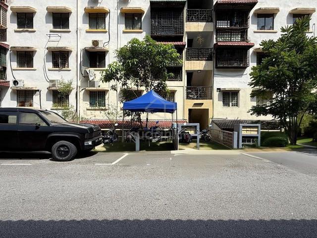 Apartment for sale in Langat, Selangor
