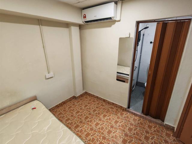 Room for rent in Taman Bangsar, Kuala Lumpur