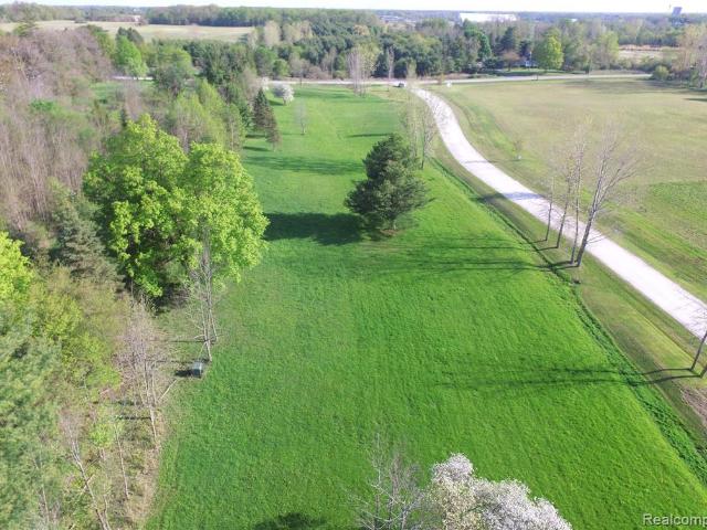 Land for sale in Croswell