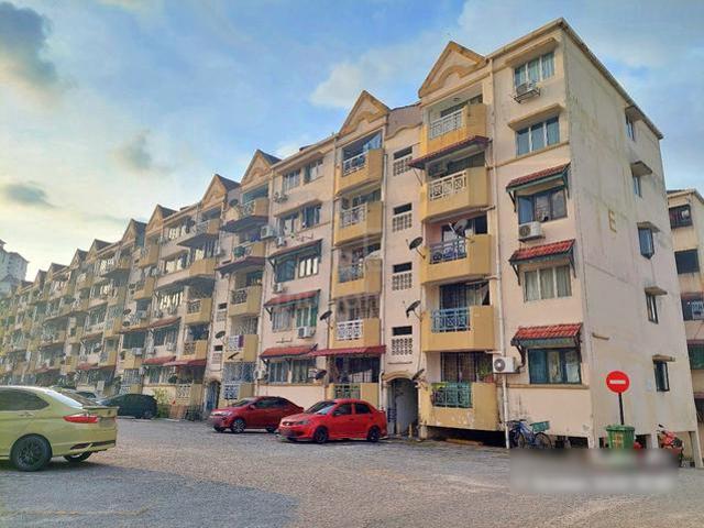 Apartment for sale in Bandar Sunway