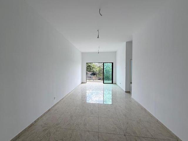 Serviced Residence for sale in Malaka