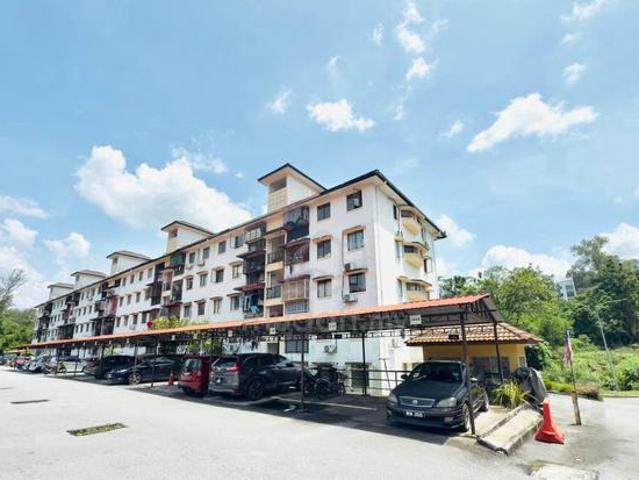 Apartment for sale in Langat, Selangor