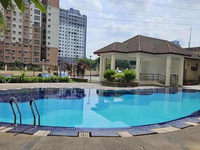 Apartment for sale in Kuala Lumpur, Country Heights Damansara