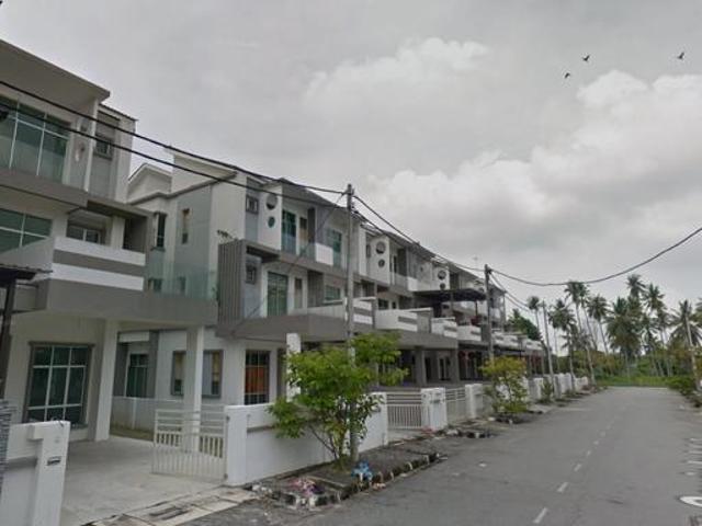 Terraced House for sale in Wellesley, Penang